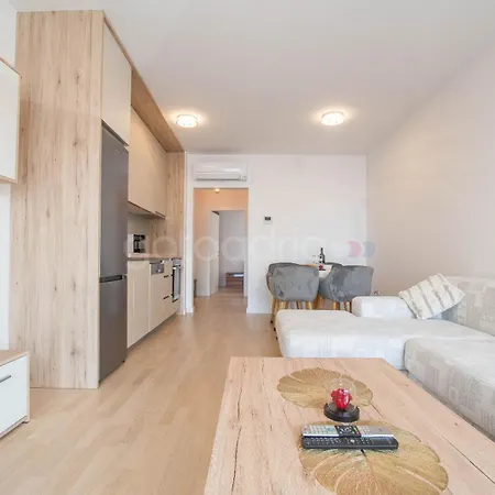 Spacious Rosa Apartment *